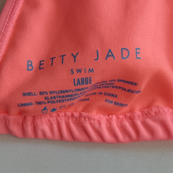 Betty Jade Womens Swimming Top. - Picture 5 of 5